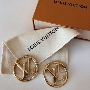 Louise Hoop GM Earrings M64288